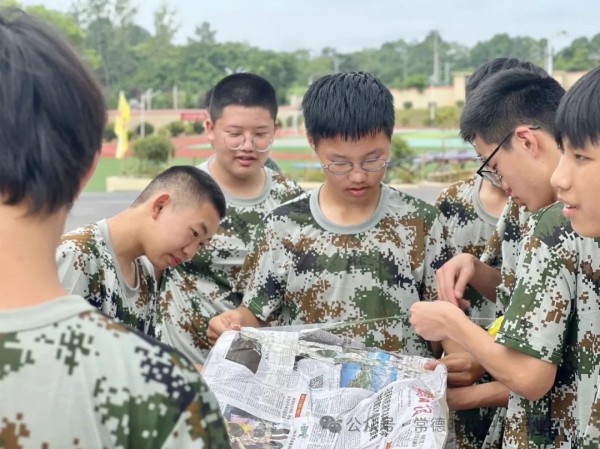 常德时代中等职业学校,新能源汽车,高铁乘务,运动训练,工业机器人就业方向招生 常德时代中等职业学校,新能源汽车,高铁乘务,运动训练,工业机器人就业方向招生